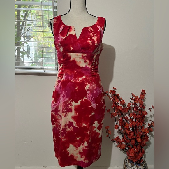 Adrianna Papell Dresses & Skirts - Adrianna Papell Red and White Floral Midi Dress